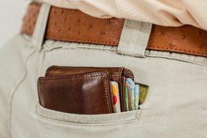 wallet-cash-credit-card-pocket (2)